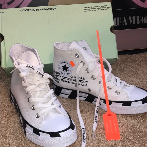 Off-White Shoes - 🤍TRADE🤍